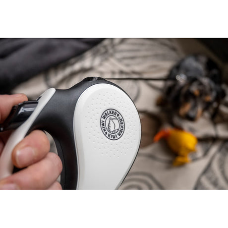 Kiwi Walker Retractable Dog Leash 360°